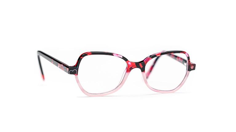 Briller for barn med sort, rød og myk rosa innfatning med hjerter.