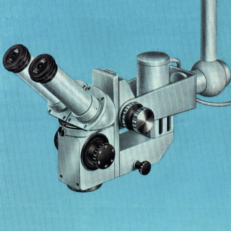Bilde av det første kirurgiske mikroskopet fra ZEISS. 