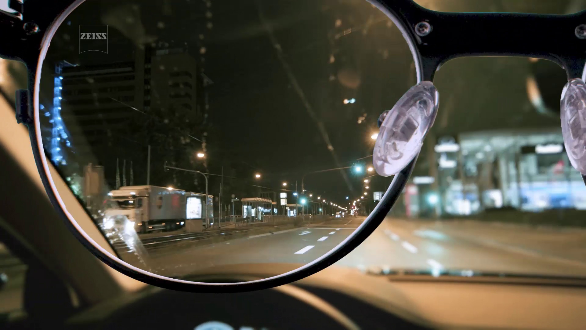 Utviklingen av brilleglass for kjøring.