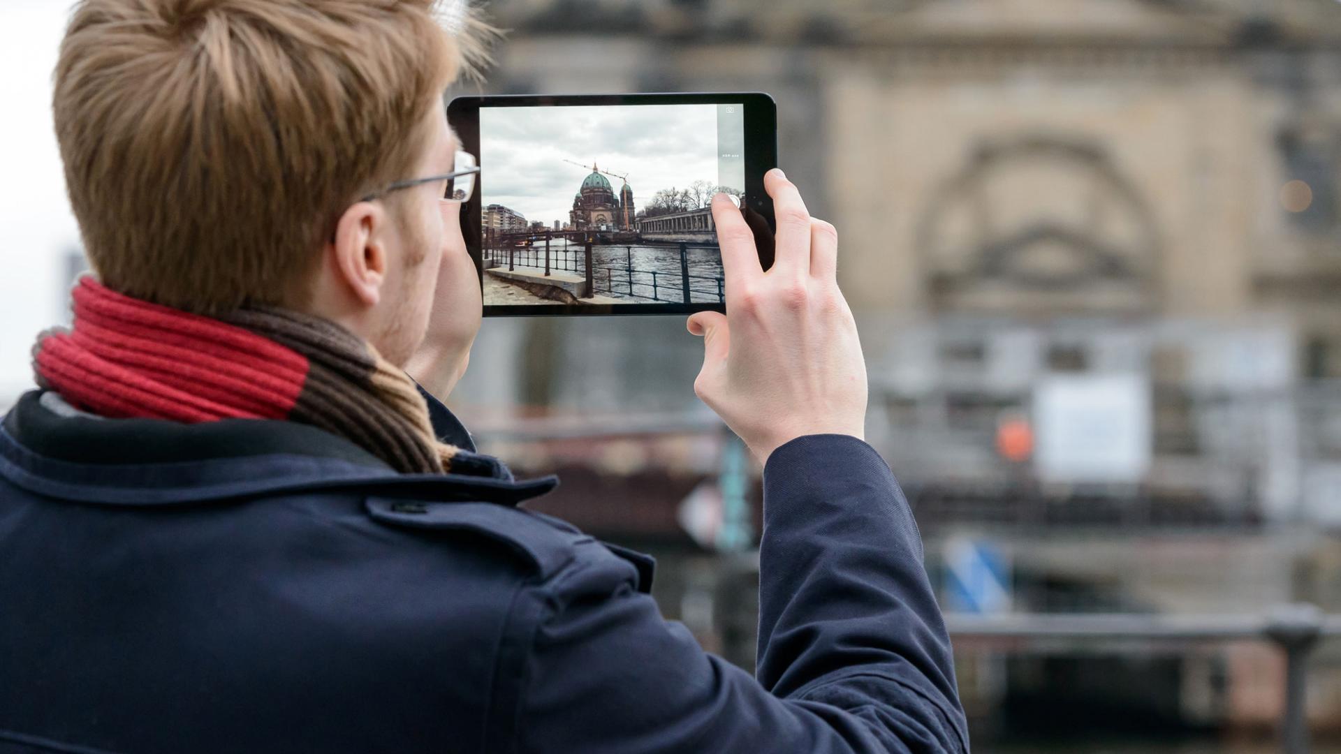 Finn ut hvordan mobile enheter endrer synet og utfordrer øynene våre.