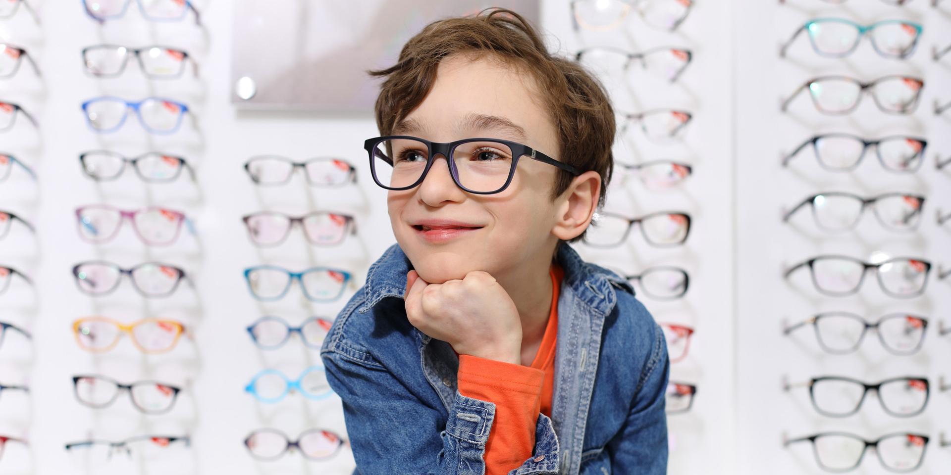De rette brilleinnfatningene for barn