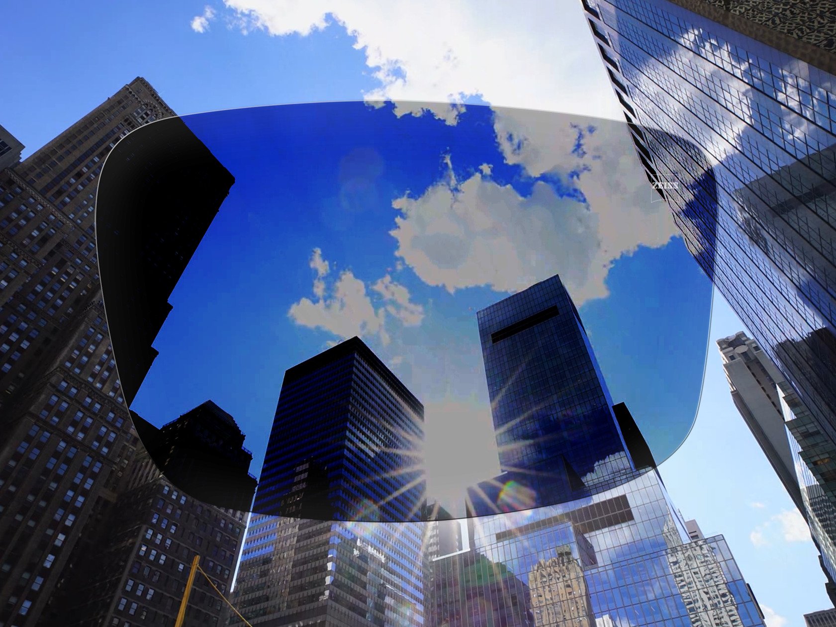 Bilde som visualiserer hvordan ZEISS AdaptiveSun-glass endrer seg fra mørke til mørkere